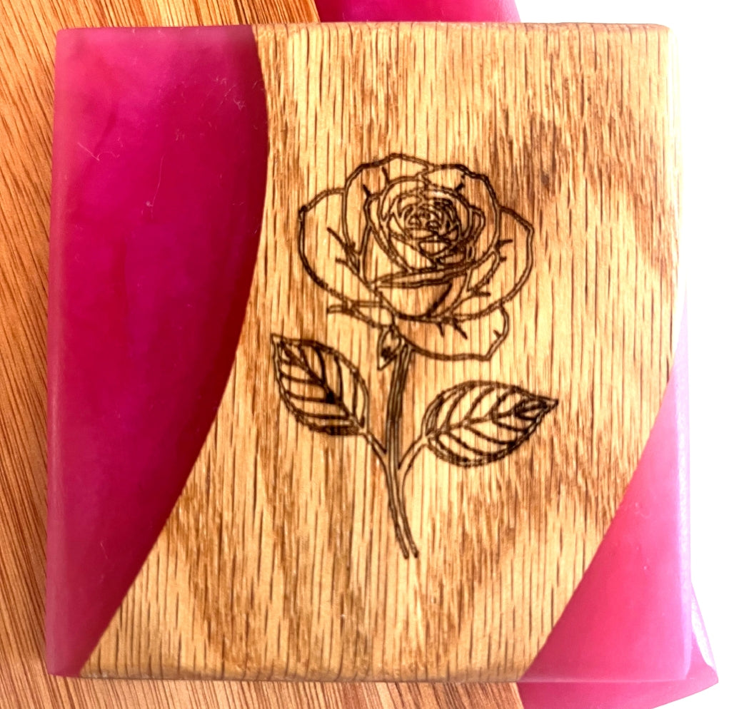Fuchsia Rose Collection – Red Grandis Charcuterie Board with Bouquet Engraving & Matching Coasters