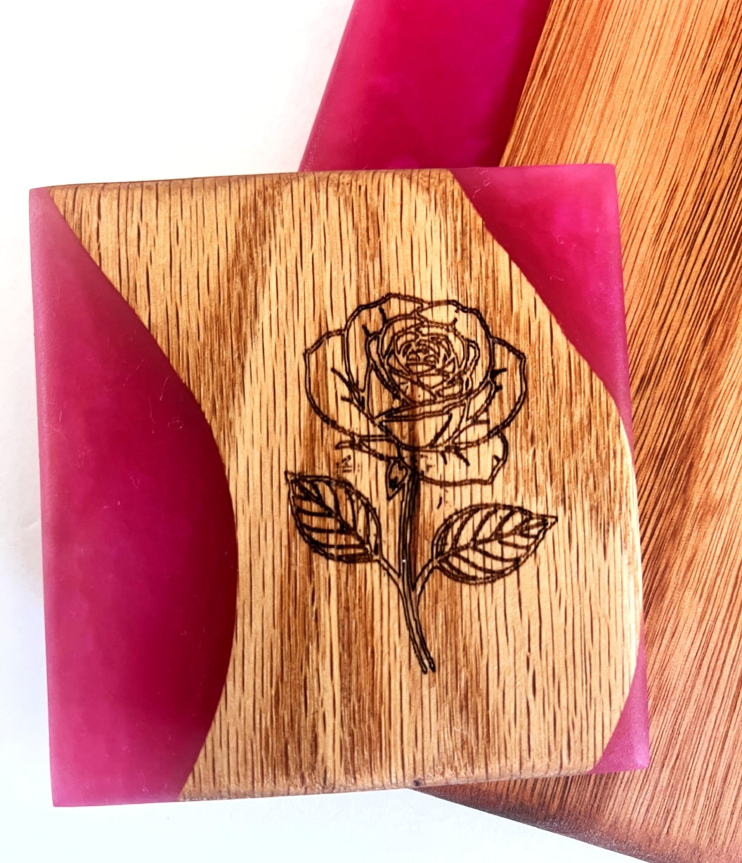 Fuchsia Rose Collection – Red Grandis Charcuterie Board with Bouquet Engraving & Matching Coasters